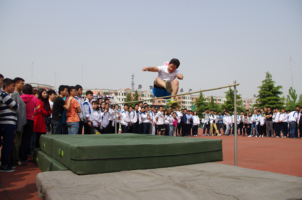 陕西服装工程学院
